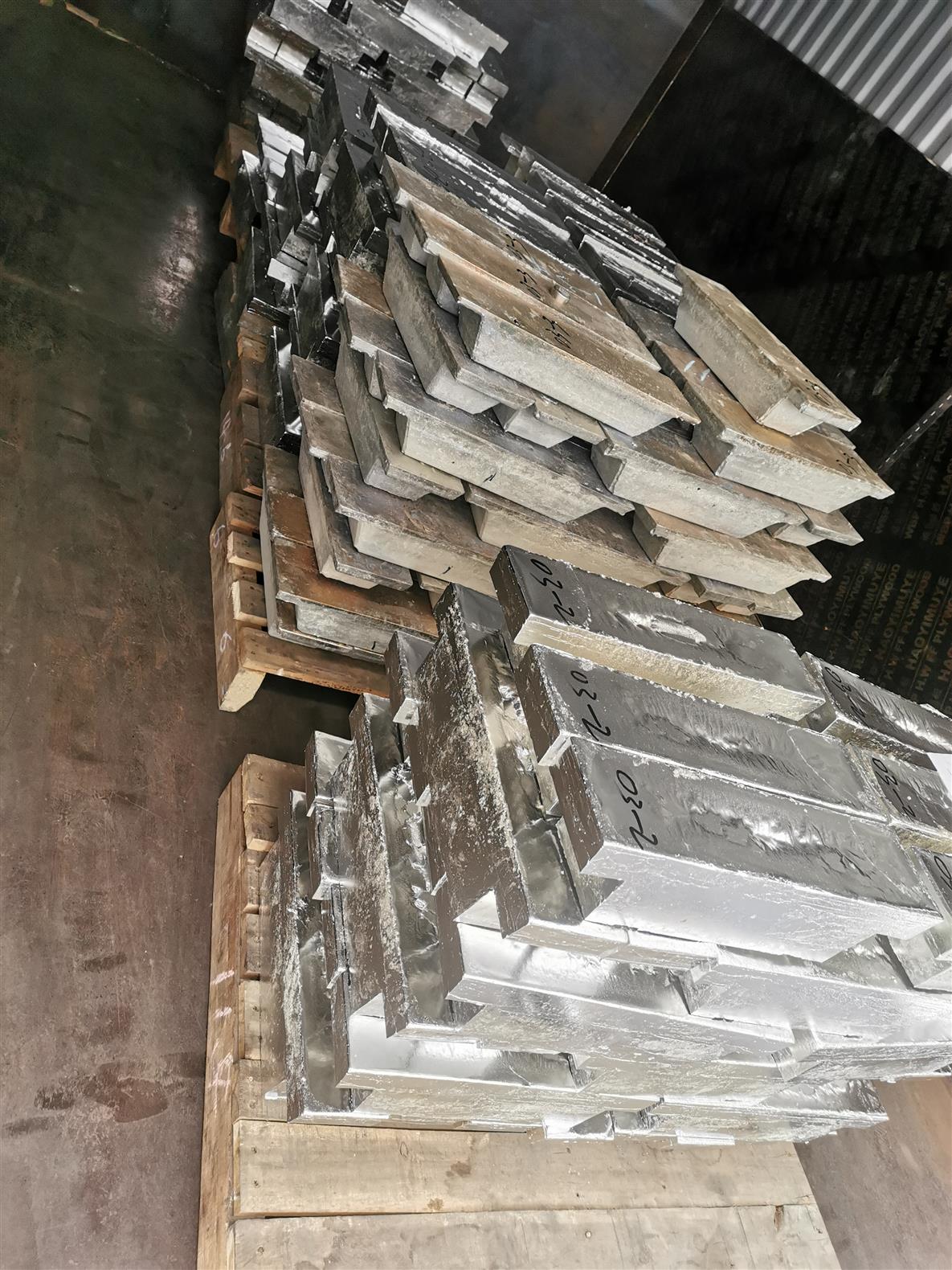 遼陽地區(qū)錫錠回收 行業(yè)現(xiàn)狀、流程解析與價(jià)值指南